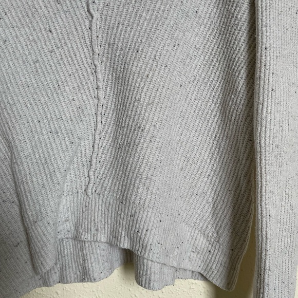 🌸Ruby Moon Sweater - Picture 3 of 7